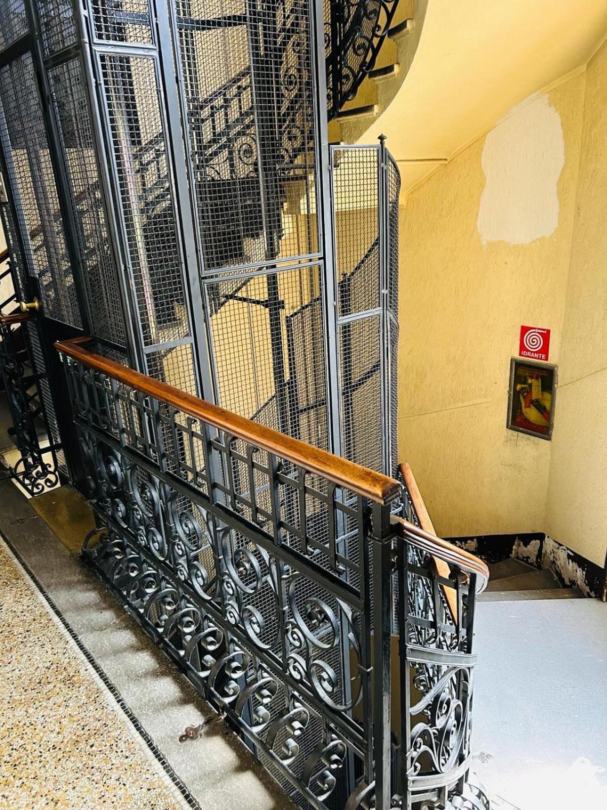 Hostel Boutique Milano Exteriör bild
